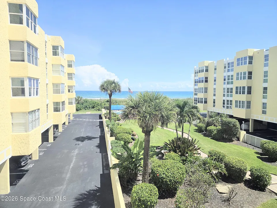 4700 Ocean Beach Blvd #317