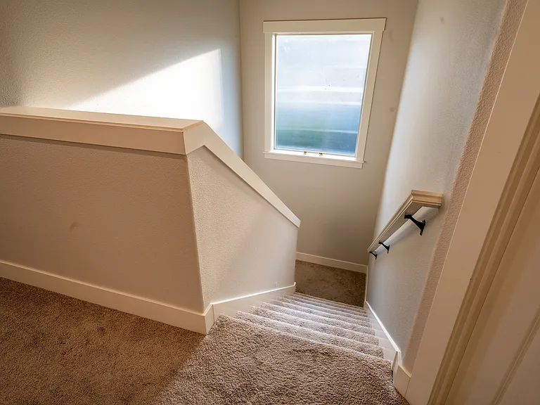 28658 NW Shaddon St — Photo 12