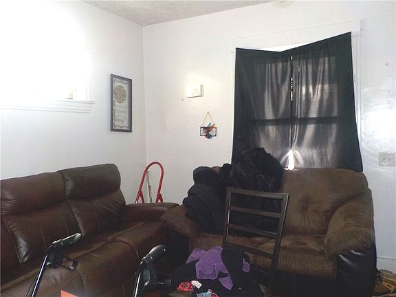 5th image of 574-576 Driving Park Ave