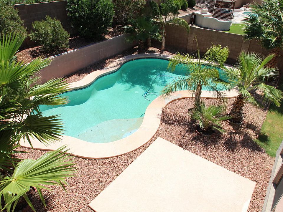 1st image of 6021 N 133rd Dr