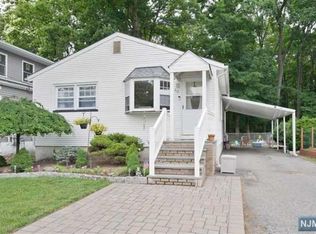 53 Ridge Pl, Wayne, NJ 07470