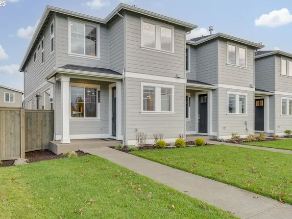 4244 SE Century Blvd, Hillsboro, OR 97123