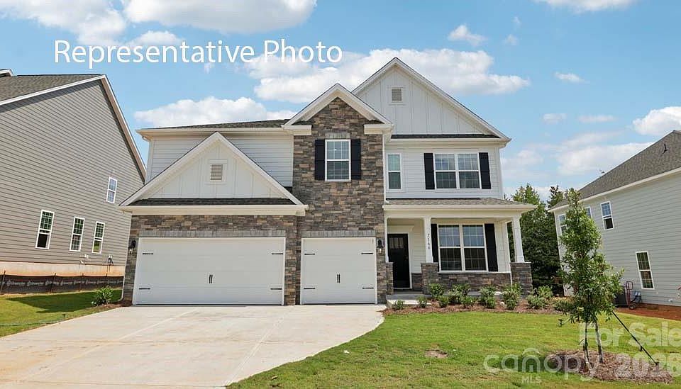 1st image of 107 Rhuidean Ct