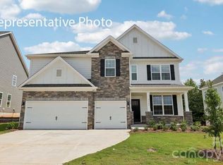 107 Rhuidean Ct, Troutman, NC 28166