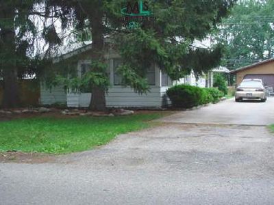 1168 Hartland Dr, Troy, MI, 48083