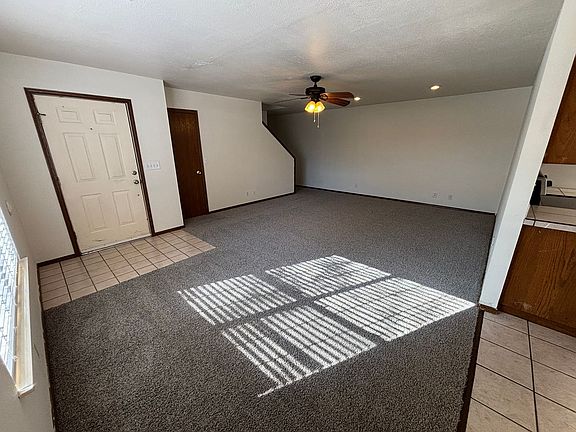 5th image of 822-824 N Daisy Ln #822-1