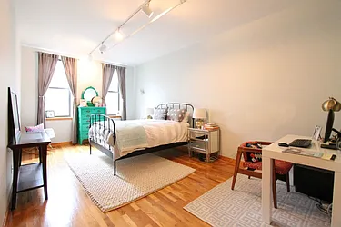 Rented by Level Group