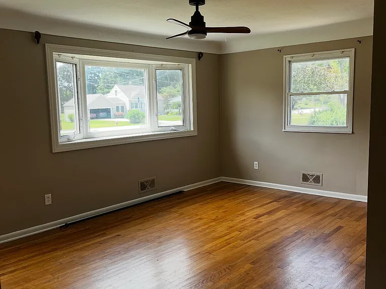 25246 Maple Ridge Rd — Photo 14