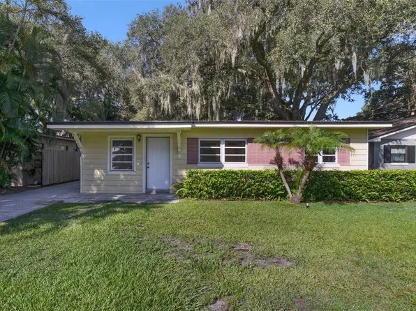 5464 Parkway Dr, Belle Isle, FL 32809