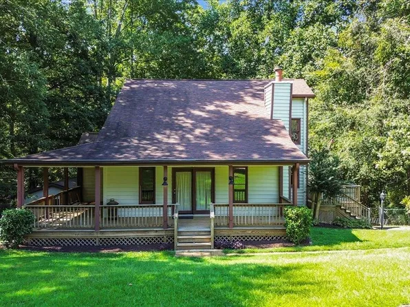 403 Park West Cir, Easley, SC 29642