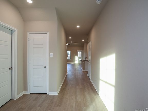 2nd image of 4202 Southton Forest