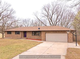 1004 Worms Rd, Grand Island, NE 68801