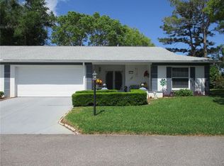 11121 Sandtrap Dr #12, Pt Richey, FL 34668