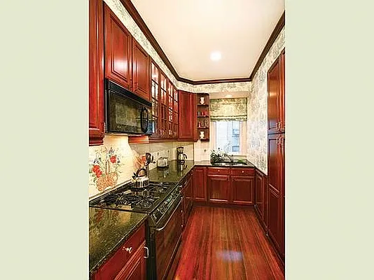 Sold by Stribling | media 1