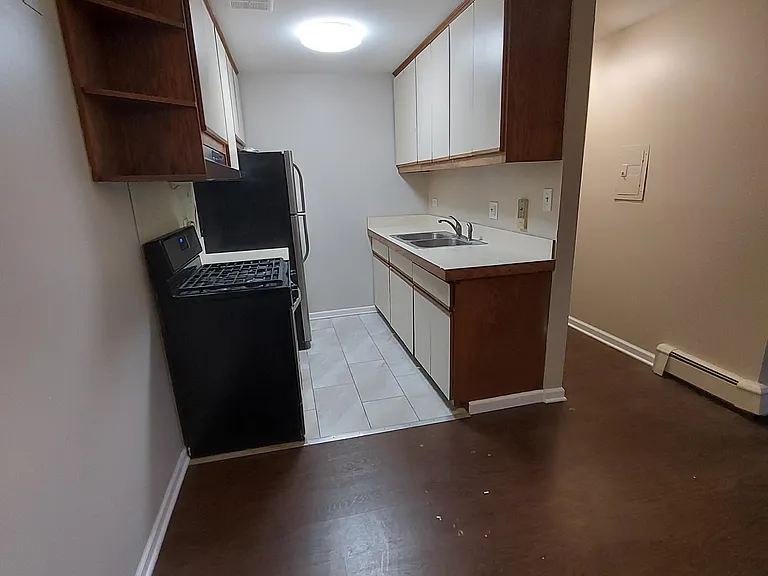 920 Jonathon Ct #206 — Photo 3
