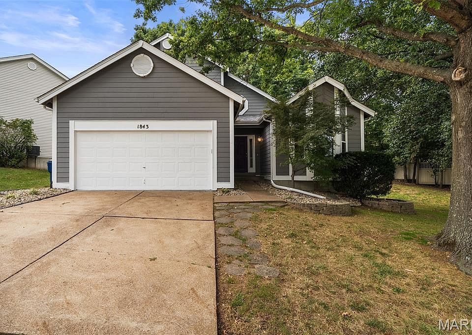 1st image of 1843 Strawberry Ridge Dr