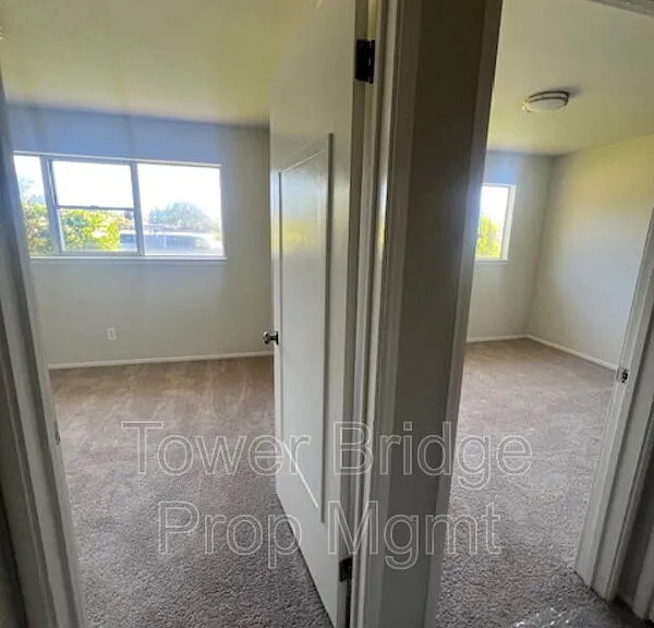 8255 Oahu Dr — Photo 3