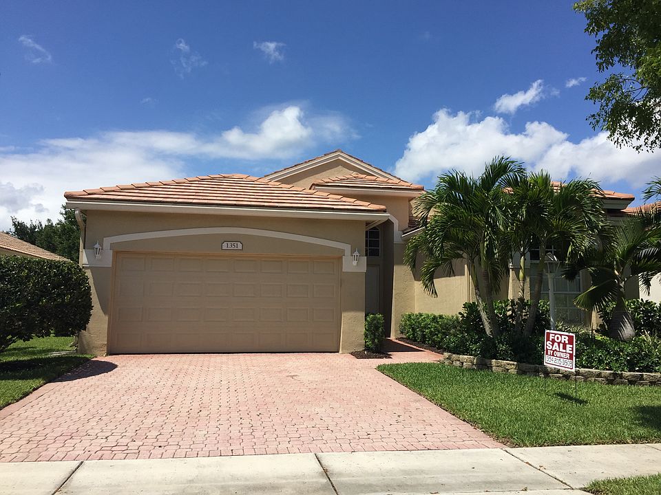 1st image of 1351 NW 144th Ave