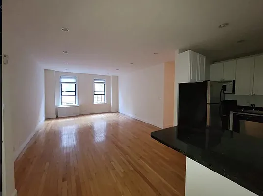 Rented by Gold & Appel Realty Corp | media 14