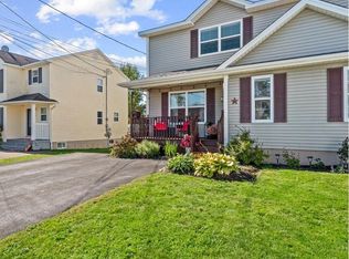 20 Wilderness Ct, Moncton, NB E1G 0H4