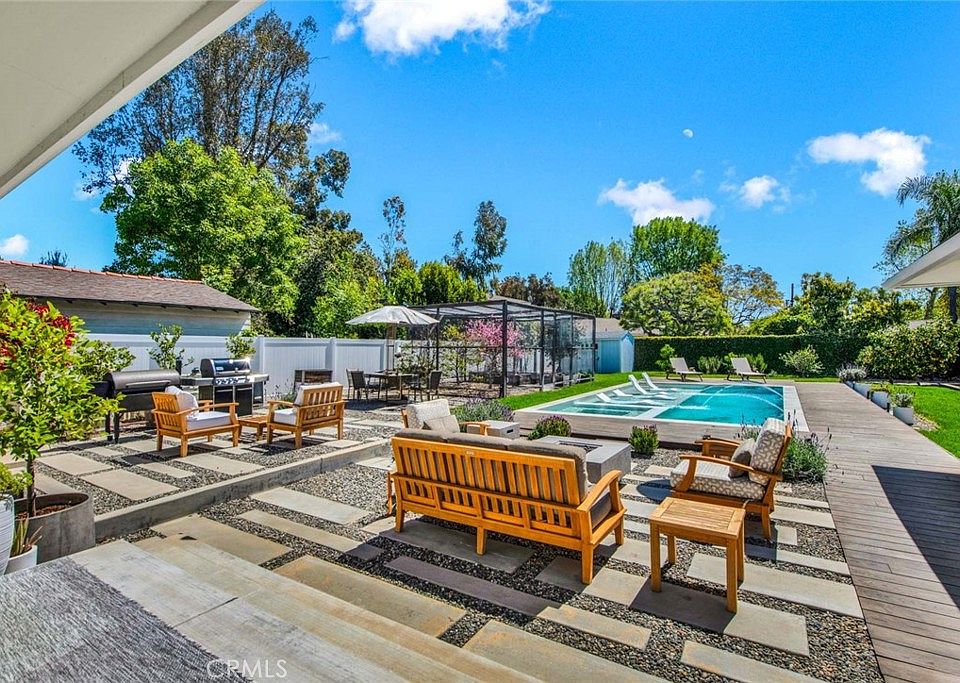 12052 Redhill Ave, Santa Ana, CA 92705 | Zillow