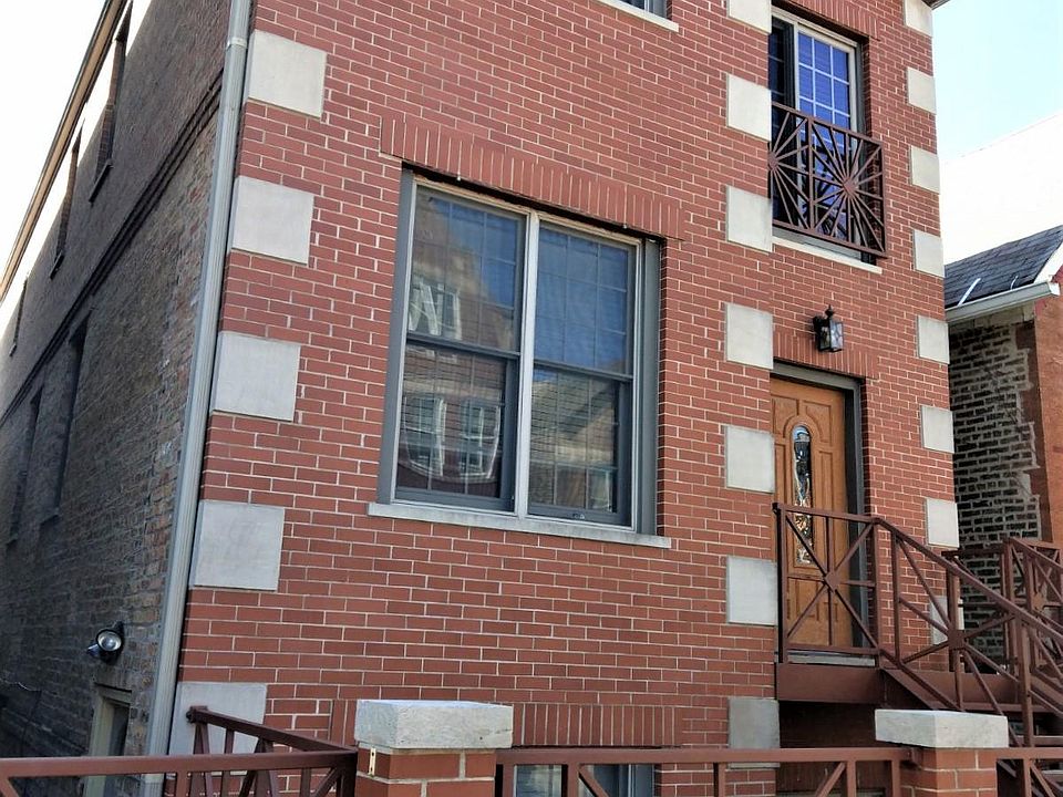 1st image of 2043 W Homer St #1F