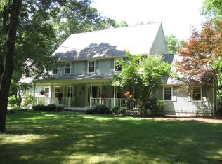 8 Abbey Rd, South Walpole, MA 02071