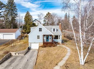 215 Snively Rd, Duluth, MN 55803