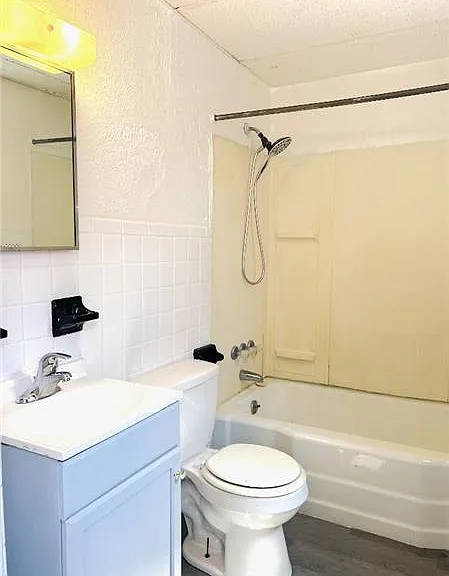 2612 Sunset Blvd #1 — Photo 8