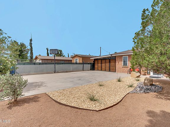 4th image of 10771 Wilton Pl