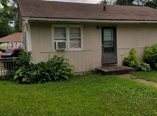 1117 Cottage Rd, Webster City, IA 50595