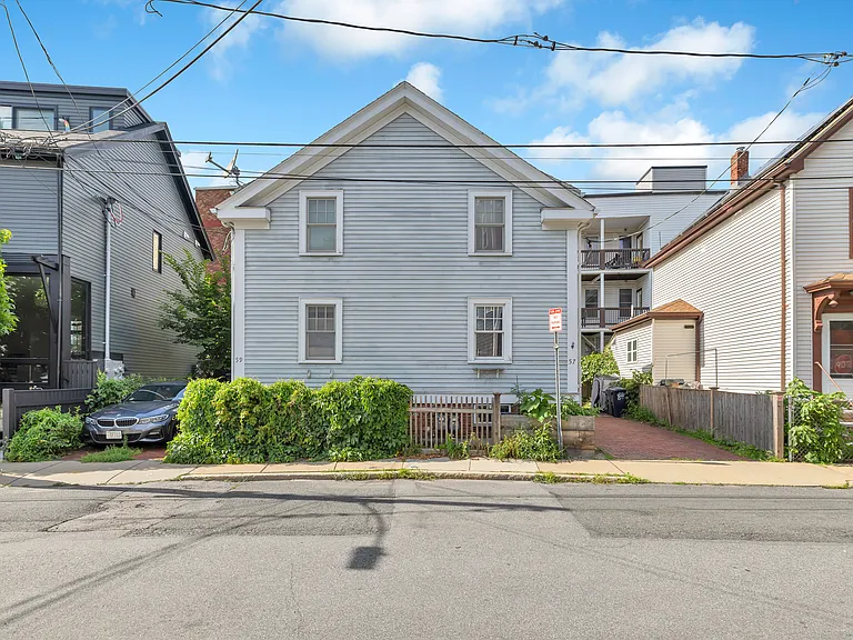 57 Bristol St #57 — Photo 17