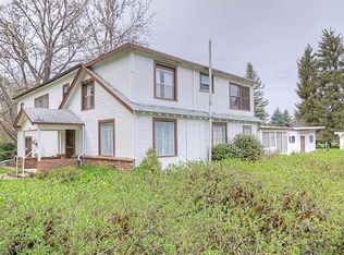 1600 Fruitdale Dr, Grants Pass, OR 97527