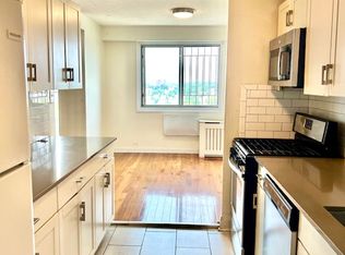 (Undisclosed Address), Mount Vernon, NY 10550
