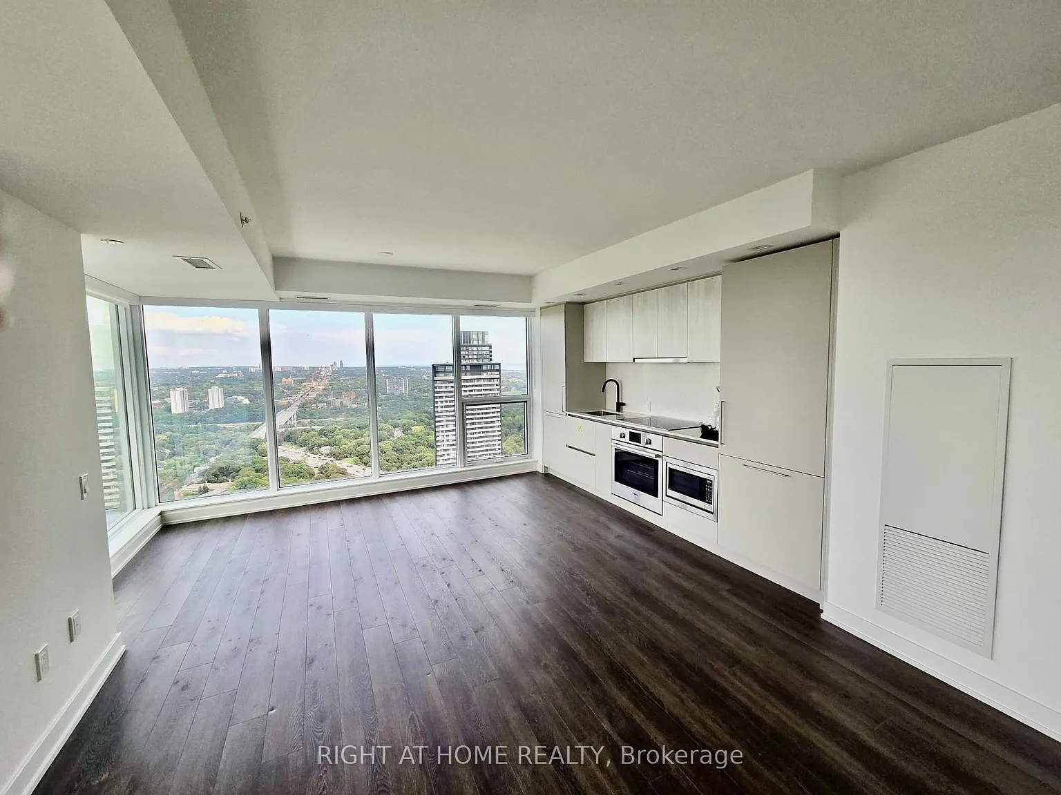 2 bed, $3,650 — Photo 3