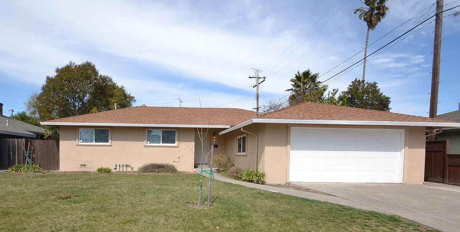 2179 60th Ave photo 1