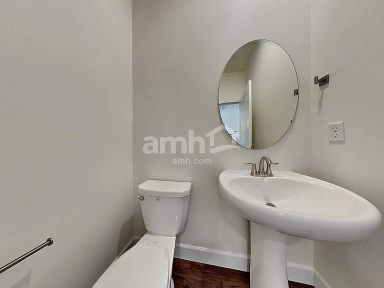 9221 Shootingstar St SE — Photo 8