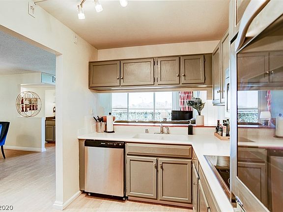 3rd image of 745 Royal Crest Cir #123