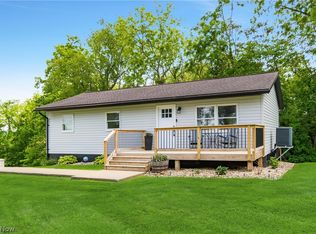 4310 Cherlick Dr, Zanesville, OH 43701