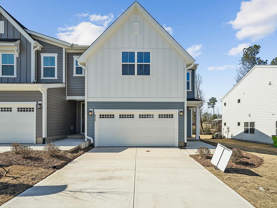 1st image of 620 Brittany Ct