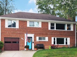 5618 33rd St N, Arlington, VA 22207