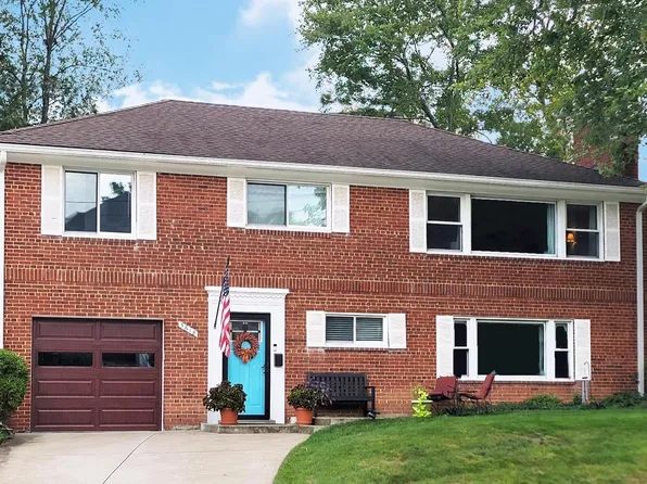 5618 33rd St N, Arlington, VA 22207