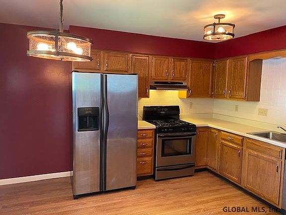 2nd image of 41 Greensboro Blvd #B