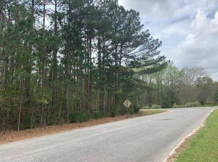 6000 James Dr, Albany, GA 31705