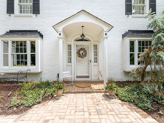 2nd image of 339 Inglewood Dr