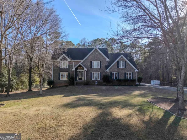 135 Acton Dr, Fayetteville, GA 30215