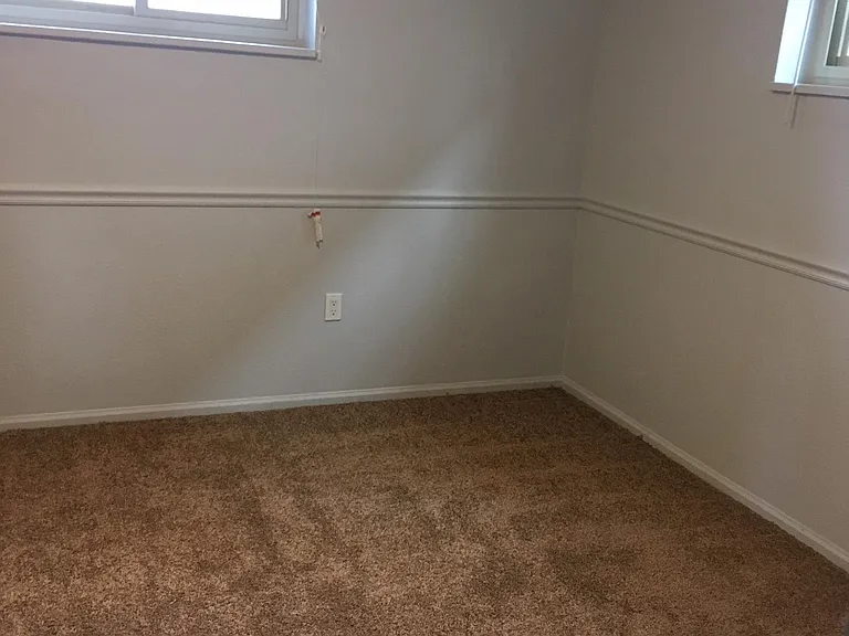 4295 Moorhead Ave — Photo 10