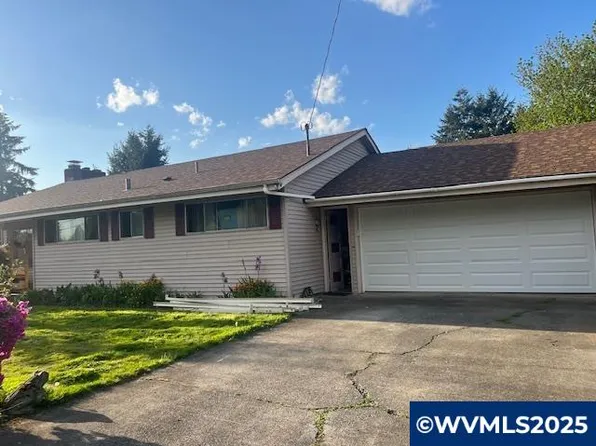 13727 SE Raymond St, Portland, OR 97236