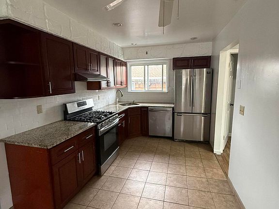 3rd image of 37 E Stroud Ave Floor 2