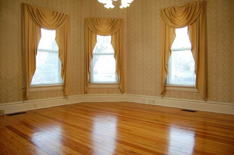 1st image of 701 Hiawassee Ave